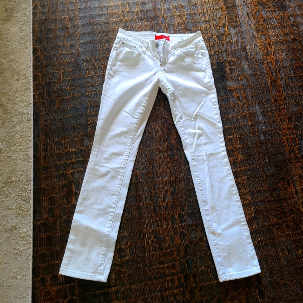 Guess Jean's